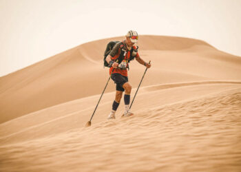 Chinh phục sa mạc Sahara ở tuổi 76