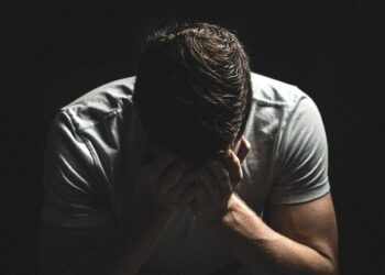 Bạn tôi đang ở đỉnh cao sự nghiệp bỗng phá sản chỉ sau một đêm, anh ấy đã chọn kết thúc cuộc sống: Khi tột cùng khó khăn tới đâu, xin đừng để tinh thần bị phá sản!