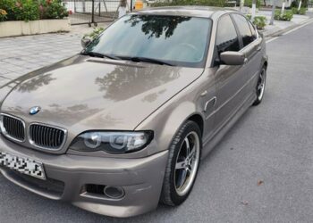 Rao bán BMW cũ giá Honda SH, người bán khẳng định: “Máy nổ, còi kêu, 4 bánh quay đều, điều hoà mát lạnh”
