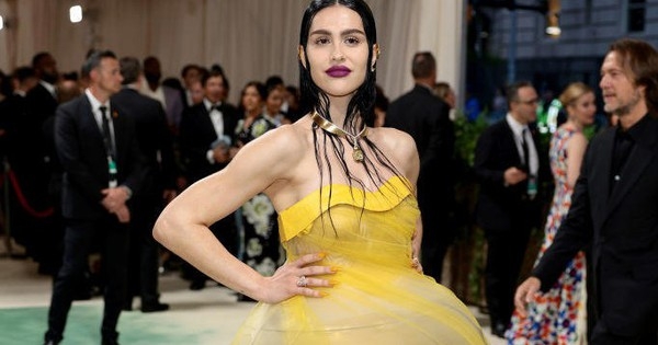 Chiếc váy “gây bão” tại Met Gala 2024
