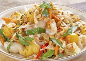 3 món ăn Việt Nam nằm trong top 100 món trộn ngon nhất thế giới