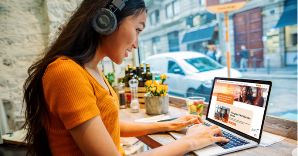 Bảo hiểm FWD ra mắt tính năng chú thích thuật ngữ bảo hiểm tức thời
