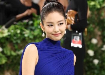 Jennie (BlackPink) gặp thị phi