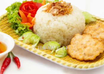 Xôi chả mực Hạ Long là đặc sản ăn 1 lần sẽ nhớ mãi