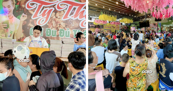 Chấn động Bình Dương: Sau khi đóng cửa tại Sài Gòn, Ty Thy đã khai trương quán mới, khách tới đông nghịt như khu du lịch
