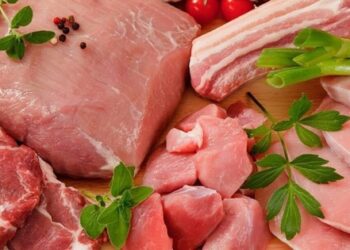 Bí quyết đánh bay mùi hôi thịt heo hiệu quả