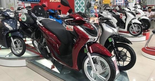 Cuộc khủng hoảng trên thị trường xe máy Việt: Doanh số bán hàng trượt dài bất chấp nỗ lực giảm giá