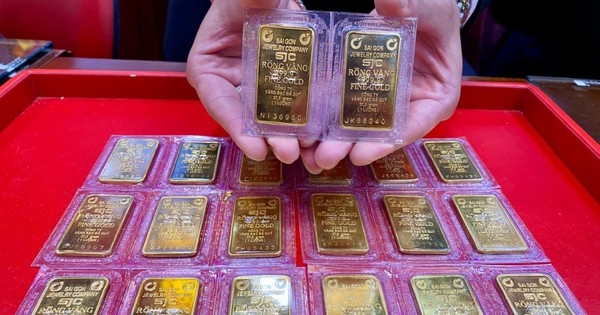 Giá vàng SJC tăng dựng đứng, chính thức vượt mốc 89 triệu đồng/lượng
