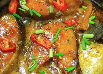 Bí quyết làm món cá kho tộ ngon đậm đà cho bữa cơm gia đình