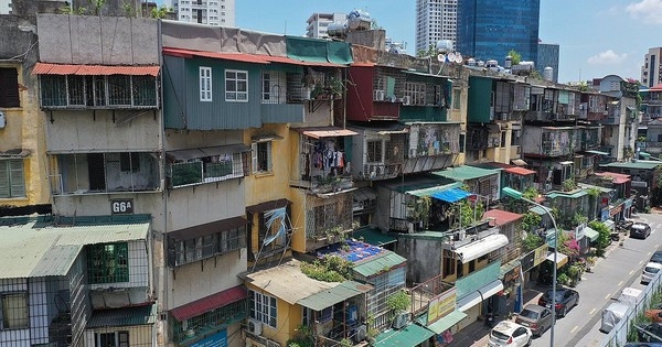 Hà Nội: Khách mua nhà “choáng váng” vì mỗi m2 căn tập thể cũ xập xệ có giá ngang biệt thự ven đô