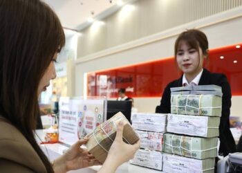 Ngân hàng tăng lãi suất, gửi kỳ hạn nào có lợi nhất?