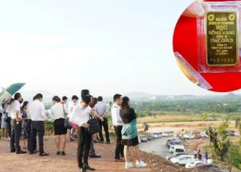 Vay vàng mua đất, nhà đầu tư bất động sản “méo mặt” vì giá vàng liên tục phá đỉnh