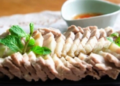 Cách luộc thịt không cần nước giúp món ăn ngọt đậm, không mất chất