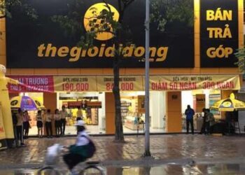 MWG giảm gần 5.000 nhân sự, ông Nguyễn Đức Tài nói nhân viên tự xin nghỉ