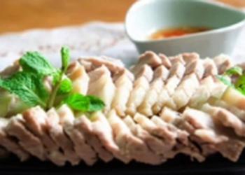 Cách luộc thịt không cần nước giúp món ăn ngọt đậm, không mất chất
