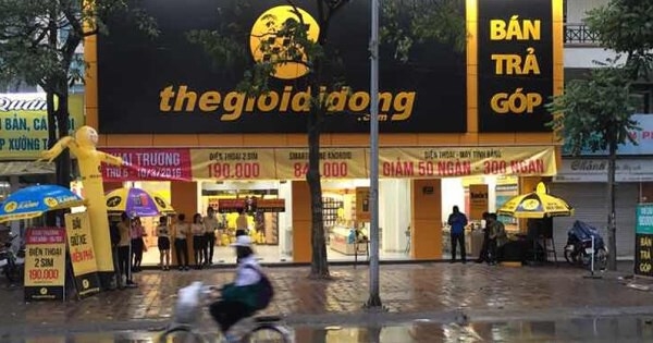 MWG giảm gần 5.000 nhân sự, ông Nguyễn Đức Tài nói nhân viên tự xin nghỉ