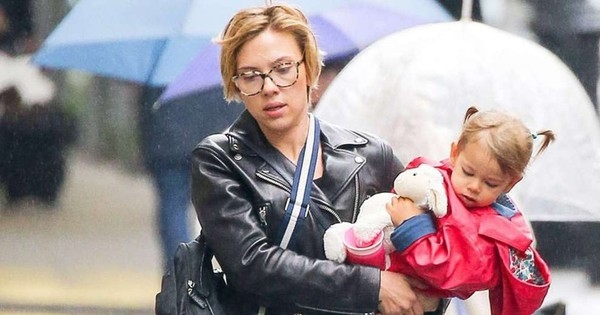 Diễn viên Scarlett Johansson tiết lộ những câu hỏi ‘khó đỡ’ của con gái