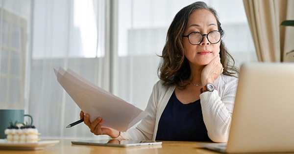Nghỉ hưu, trưởng phòng U55 được công ty cũ mời về làm việc: Chưa đầy 1 tuần đã nộp đơn thôi việc vì hiểu ra 1 chuyện