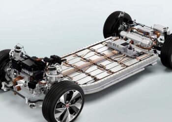 Bứt phá giới hạn: Xe điện Trung Quốc chinh phục 2.000km chỉ với một lần sạc – Bí ẩn công nghệ nào nằm sau?