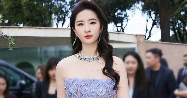 Lưu Diệc Phi sửa sai