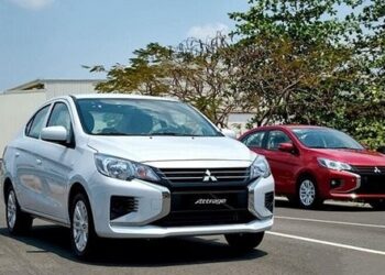 Dưới 400 triệu, khách Việt có thể mua ô tô gì?