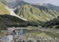 30 ngày rong ruổi khắp New Zealand: Gia đình nhỏ chọn style đi bụi để khi về nhà ”ngỡ mọi chuyện chưa từng xảy ra”