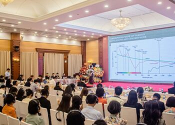 TPBVSK Emothion nhập khẩu Pháp giúp người Việt khỏe đẹp từ bên trong