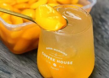 Bổ sung vitamin với trà đào
