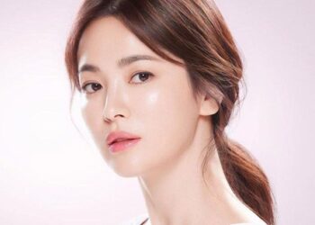 Kiểu tóc giúp phụ nữ trung niên trẻ hơn tuổi