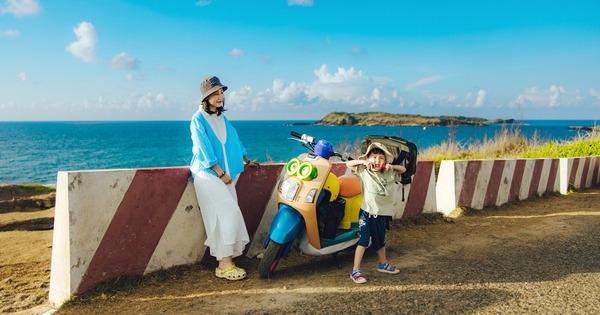 Đi đảo Phú Quý cùng con có được “chill”: Nhiều điểm đẹp chẳng kịp tới, mẹ 9x vẫn chọn đi cùng con vì điều này