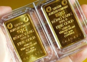 Giá vàng hôm nay 26/5: Vàng thế giới giảm hơn 3%