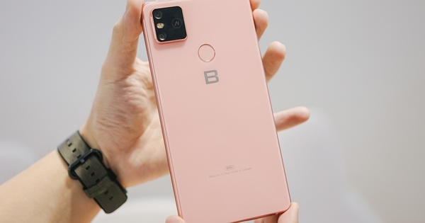 Tròn 4 năm Bphone B86: Mẫu smartphone “Make in Vietnam” cuối cùng của Bkav