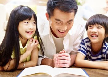 Cách giúp con chọn sách phù hợp lứa tuổi