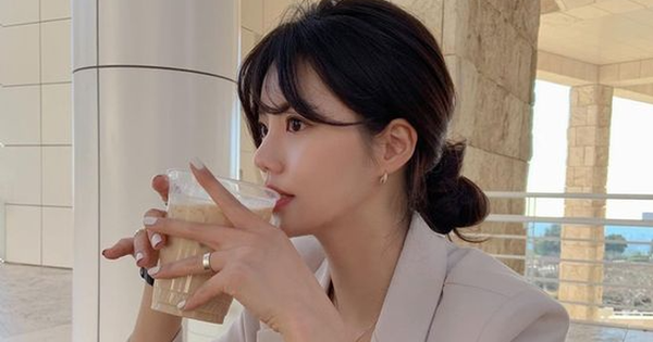 Học búi tóc chuẩn style Hàn Quốc: Tạo góc nghiêng ảo diệu, giúp lên hình siêu xinh