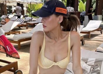 Sao Thái thi nhau đi biển, lên đồ đủ style, chụp ảnh cực… “cháy”