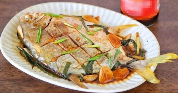 Cách làm cá chim sốt nước tương đơn giản