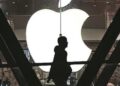 Nhân viên làm việc lâu đời nhất Apple đã tại vị được 48 năm: Được tuyển dụng từ năm 14 tuổi, là thành viên thứ 8 của nhà táo khuyết, từng bị cảnh báo ‘đừng nên chơi với Steve Jobs’