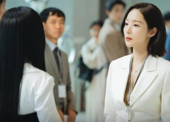 Mời sếp ăn tối, nhưng sếp dẫn theo 10 người lạ, người EQ ứng xử thấu tình đạt lý, không chỗ nào chê