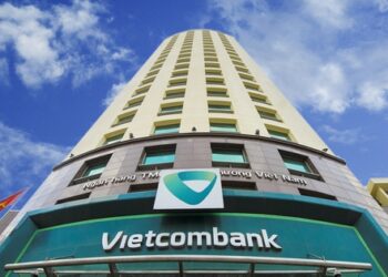 Vietcombank: Chỉ bán, không mua vàng từ người dân, có thể thanh toán bằng tiền mặt, không nhất thiết qua tài khoản