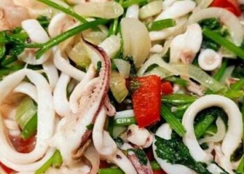Công thức làm món mực xào cần tây
