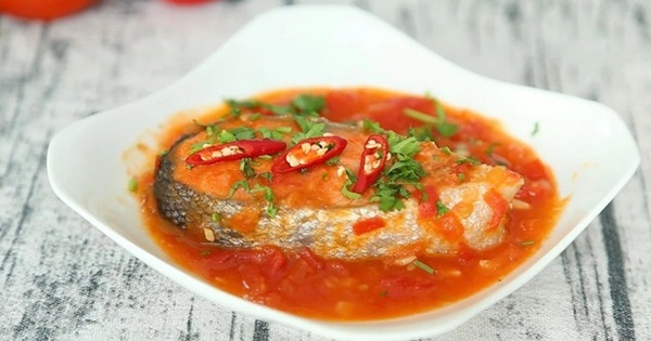 Cách làm món cá ngừ sốt cà chua thơm ngon đậm đà