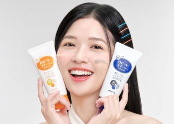 Rosette nâng cấp bộ đôi tẩy tế bào chết, làm sạch da