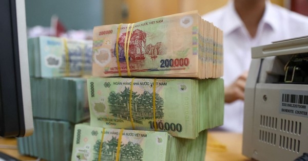 Hôm nay 5/6, một ngân hàng tăng mạnh lãi suất tiết kiệm lên cao nhất nhì hệ thống