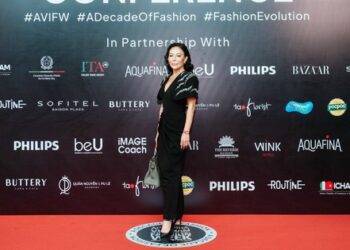 Mr Crazy & Lady Sexy khuấy động Tuần lễ thời trang Quốc tế Việt Nam – VIFW 2024
