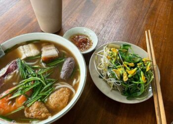Rước bệnh từ thói quen gộp bữa sáng thành bữa trưa