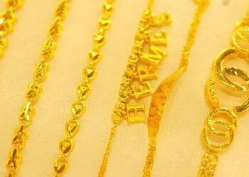 Giá vàng hôm nay 15/6: Bật tăng rất mạnh