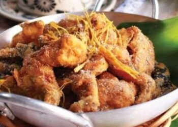Bí quyết làm món đùi ếch rang muối giòn rụm, đậm đà hương vị