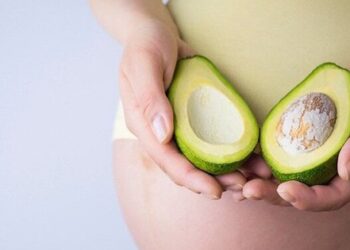 Bà bầu có nên ăn bơ?
