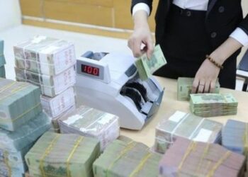 ‘Nóng’ lãi suất huy động: 5 ngân hàng tăng 2 lần trong nửa tháng