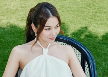 Thanh Hằng vẫn rạng ngời ở tuổi 41